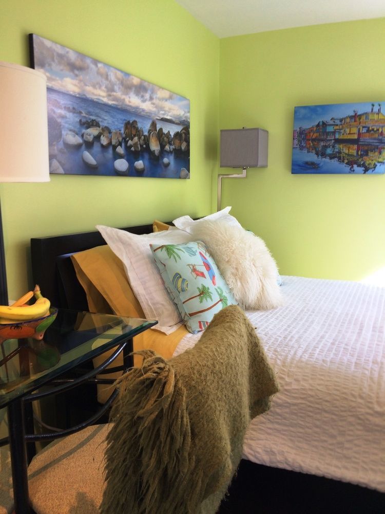 A Float Home B&B In Fisherman'S Wharf Victoria Esterno foto
