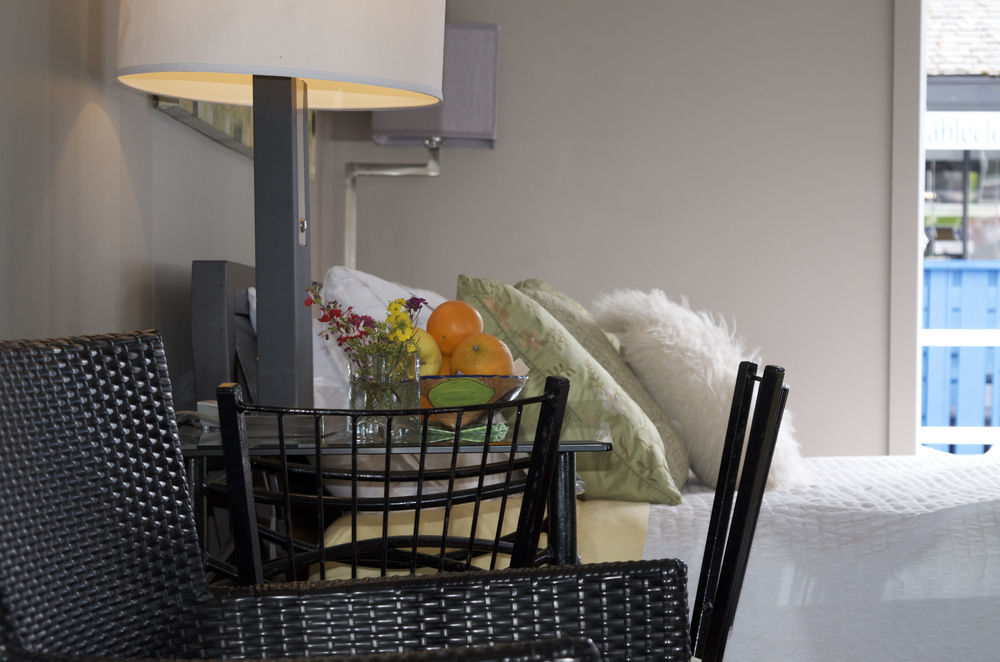 A Float Home B&B In Fisherman'S Wharf Victoria Esterno foto