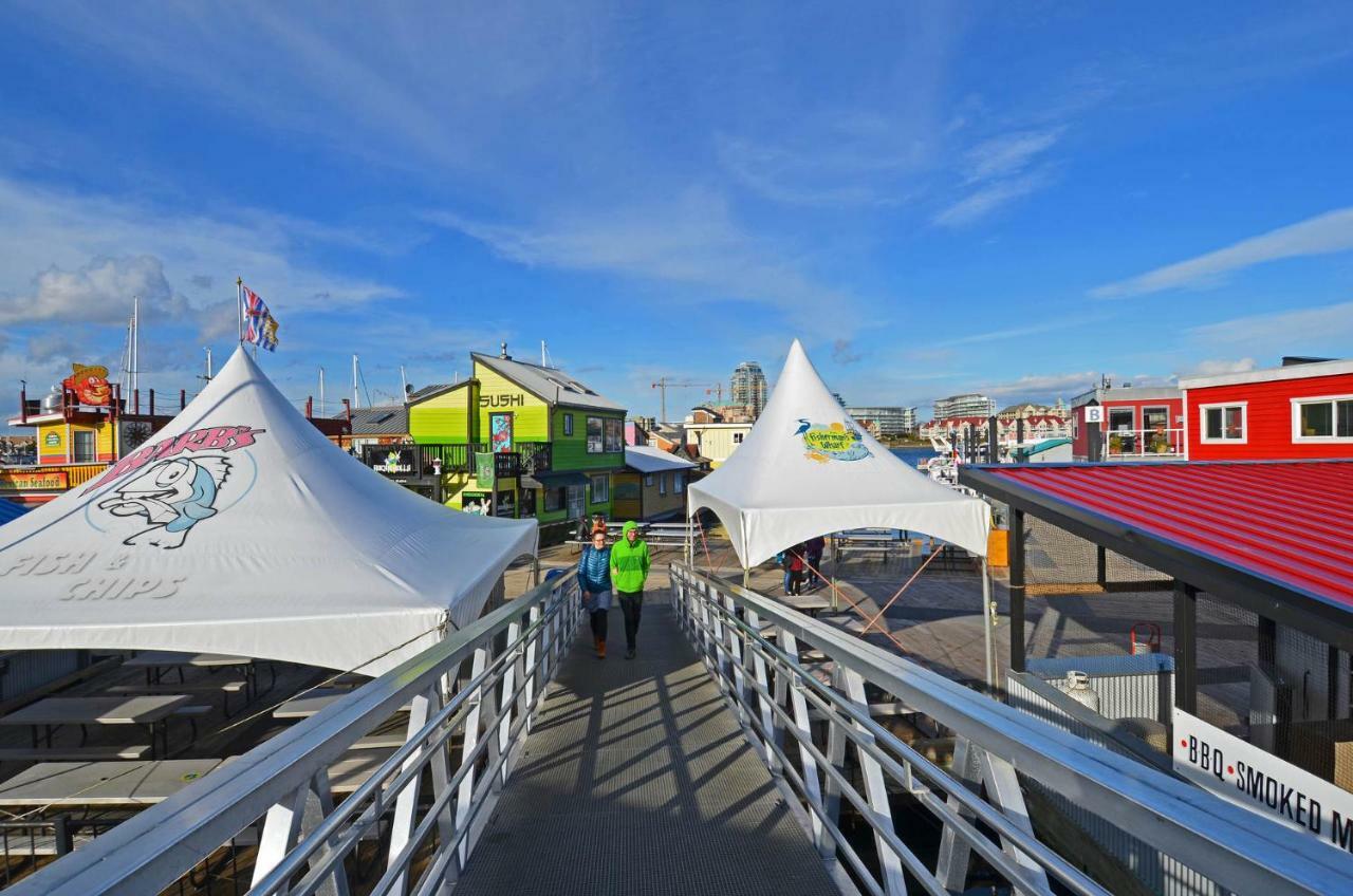 A Float Home B&B In Fisherman'S Wharf Victoria Esterno foto